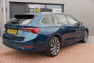 Škoda Octavia Škoda Octavia Combi 1.4 TSI iV 204PK PHEV Sportline Business ,Led-matrix koplampen, Carplay , Leer, Ergonimische stoelen, Stoelverwarming voor&achter,DAB+, stuurwiel verwarmd, schakelmogelijkheid aan stuurwiel, Carplay , etc. etc. - afbeelding nr 7