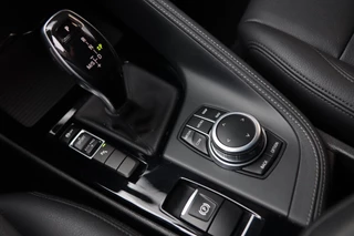 BMW X2 BMW X2 SDrive18i / LED / CRUISE / LEDER / PDC V+A / NAVI - afbeelding nr 19