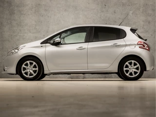 Peugeot 208 Peugeot 208 1.2 e-VTi Sport Automaat (NAVIGATIE, GETINT GLAS, LM VELGEN, SPORTSTOELEN, CRUISE, PARKEERSENSOREN, NIEUWE APK, NIEUWSTAAT) - afbeelding nr 2