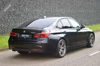BMW 3 Serie BMW 3-serie 330i M Sport | Shadow - LCI2 - NL Auto - Virtual - afbeelding nr 4