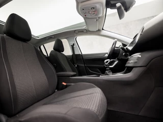 Peugeot 308 (PANORAMADAK, APPLE CARPLAY, NAVIGATIE, CLIMATE CONTROL, SPORTSTOELEN, GETINT GLAS, LM VELGEN, PARKEERSENSOREN, CRUISE CONTROL, NIEUWSTAAT) - afbeelding nr 8