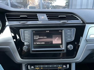 Volkswagen Touran Volkswagen Touran 1.4 TSI AUTOMAAT|NAVIGATIE|CAMERA|TREKHAAK|STOELVERWARMING|BLUETOOTH|MASSAGE STOEL - afbeelding nr 30