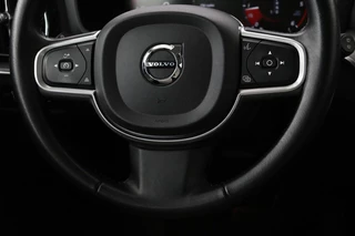 Volvo V60 Volvo V60 2.0 D4 MomentPro | Leder | Trekhaak |  Stoelverwarming | Adaptive cruise | Carplay | Navigatie | DAB | Camera | Full LED | Climate control - afbeelding nr 9