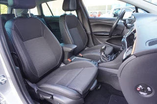 Opel Astra Opel Astra Sports Tourer 1.4 Turbo Innovation / Trekhaak / Camera/ AGR-stoelen / Navi / DAB+ - afbeelding nr 16