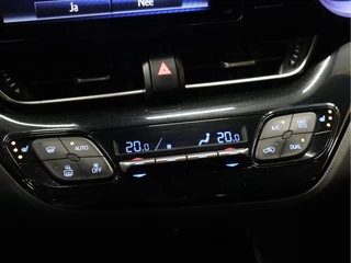 Toyota C-HR [CRUISE CONTROL, CAMERA, BLUETOOTH VERBINDING, STOELVERWARMING, JBL AUDIOINSTALLATIE, MULTIFUNCTIONEEL STUURWIEL, NIEUWSTAAT] - afbeelding nr 15