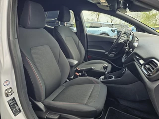 Ford Fiesta Ford Fiesta 1.0 EcoBoost ST-Line Navigatie | Cruise control | Led dagrijverlichting | Climate control | PDC | Lane assist | Dealeronderhouden! - afbeelding nr 9