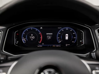 Volkswagen T-Roc 150Pk (VIRTUAL COCKPIT, APPLE CARPLAY, CLIMATE, ADAPTIVE CRUISE, SPORTSTOELEN, LED KOPLAMPEN, GETINT GLAS, LANE ASSIST, NIEUWSTAAT) - afbeelding nr 8