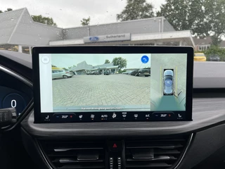 Ford Kuga Ford Kuga 2.5 PHEV Active X 243pk | Wegklapbare trekhaak | Winter Pack | AGR-stoelen | Adaptive cruise control | 2.100 kg trekgewicht - afbeelding nr 31