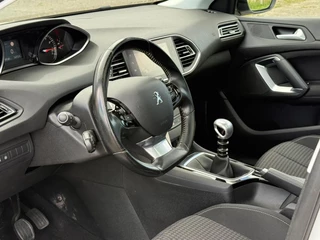 Peugeot 308 Peugeot 308 SW 1.2 PureTech 110PK Executive - Blanc - Panorama - Compleet onderhouden - afbeelding nr 22