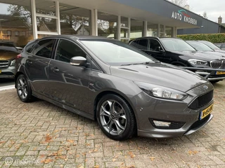 Ford Focus Ford Focus 1.0 ST-Line Airco, Navi, Pdc, LM.. - afbeelding nr 3