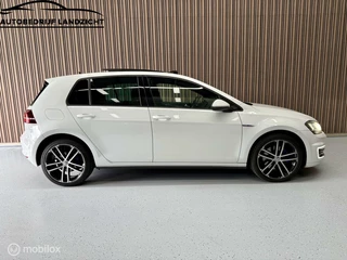 Volkswagen Golf Volkswagen Golf 1.4 TSI GTE PANO - afbeelding nr 6