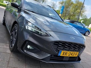 Ford Focus 1.0 EcoBoost 125pk ST-Line Business | Origineel NL | Navi | B&O Sound | Clima | Adap.Cruise | Led Koplampen | Keyless Entry | Pdc V+A+Assist+Camera | Privacy Glass | 18''lm | Trekhaak - afbeelding nr 46