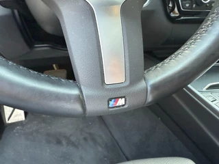 BMW 3 Serie BMW 3 Serie 330e M-Sport,Schuifdak,Leer,LED,Lane Ass.,NaviPro,Clima,Dealer OH - afbeelding nr 17