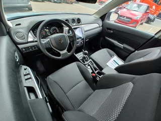 Suzuki Vitara Suzuki Vitara 1.4 BOOSTERJET SELECT SMART HYBRID Dodehoeksensoren | Camera | Draadloze carplay - afbeelding nr 13