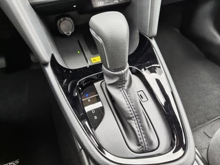 Toyota Yaris Cross Toyota Yaris Cross 1.5 Hybrid 130 Dynamic | Comfort Pack | Sensoren v/a | Stoelverw - afbeelding nr 22
