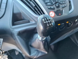 Ford Transit Custom Ford Transit Custom 290 2.0 TDCI L1H1 Trend AIRCO / CRUISE CONTROLE / TREKHAAK / EURO 6 - afbeelding nr 32