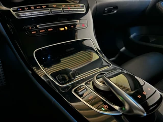 Mercedes-Benz C-Klasse Mercedes C-klasse 400 4MATIC V6 AMG Pano Burmester HUD Lucht - afbeelding nr 52