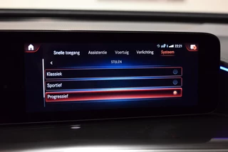 Mercedes-Benz EQC Mercedes-Benz EQC 400 4MATIC Premium Plus 80 kWh AMG - Memory - Distronic - Schuifdak - Keyless Entry - HUD - Ambiance Verlichting - afbeelding nr 30
