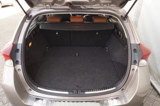 Toyota Auris Toyota Auris Touring Sports 1.8 Hybrid Pro Executive -LEER-PANO- - afbeelding nr 25