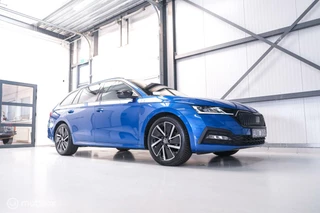 Škoda Octavia Skoda Octavia Combi 1.5 e-TSI Business Edition Plus | Racing Blue | Trekhaak | Virtual cockpit | LED | rijklaarprijs | - afbeelding nr 19
