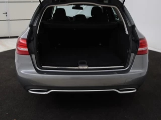 Mercedes-Benz C-Klasse Mercedes-Benz C-klasse 300 CDI Hybrid Lease Edition | Full LED |  Navigatie | Trekhaak | Park Assist | Climate control | Cruise control | Bluetooth - afbeelding nr 10