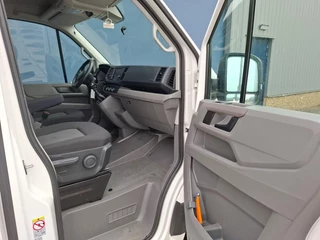 Volkswagen Crafter Volkswagen Crafter 35 2.0 TDI L3H3 Trendline AIRCO / CRUISE CONTROLE / CAMERA / EURO 6 / L2H2 - afbeelding nr 28