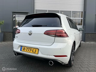 Volkswagen Golf Volkswagen Golf 7.5 2.0 TSI GTI DSG Automaat / Pano / ACC - afbeelding nr 10