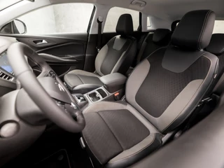 Opel Grandland X (APPLE CARPLAY, GROOT NAVI, CLIMATE, CAMERA, LEDER, SPORTSTOELEN, GETINT GLAS, PARKEERSENSOREN, CRUISE, DAB+, NIEUWE APK, NIEUWSTAAT) - afbeelding nr 13