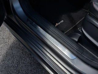 Mercedes-Benz B-Klasse Mercedes-Benz B-Klasse 180 136pk Automaat Launch Edition Premium Plus AMG-Line | Navi | Clima | Cruise | Led Matrix | Keyless Entry | Panorama Schuifdak | Pdc V+A+Assist+Camera | Privacy Glass | 19''lm - afbeelding nr 27