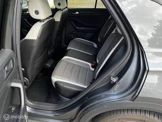 Volkswagen T-Roc Volkswagen T-Roc 2.0 TSI 4Motion Sport/PANODAK/NAVI/CRUISE - afbeelding nr 13