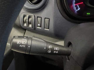Opel Vivaro Opel Vivaro 1.6 CDTI L1H1 Sport EcoFlex 3-pers | Navi | Imperial | Trekhaak | Cruise | PDC achter - afbeelding nr 19