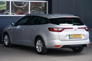 Renault Mégane Estate Renault Megane Estate 1.3 TCe Limited, aut. keyless, CarPlay - afbeelding nr 25