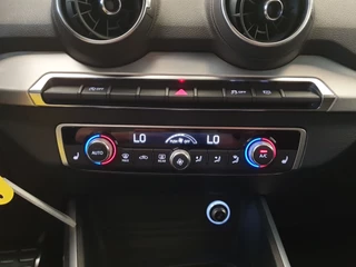 Audi Q2 Audi Q2 1.4 TFSI 150pk S-Line S-Tronic Trekhaak, Cruise control, PDC - afbeelding nr 12