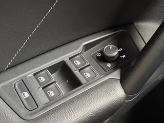 Volkswagen Tiguan Volkswagen TIGUAN 2.0 TSI 4MOTION R-Line|pano |ACC |keyless |DAB - afbeelding nr 17