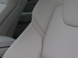 Volvo V60 Volvo V60 B3 AUT(7) ESSENTIAL EDITION GOOGLE MAPS LEDER 18INCH ACC BLIS ST - afbeelding nr 12