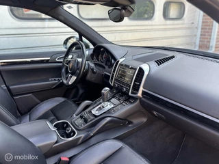 Porsche Cayenne Porsche Cayenne 3.0 D AFNEEMBARE TREKHAAK|KEYLESS|CAMERA - afbeelding nr 18