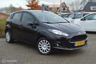 Ford Fiesta - 425323114-0