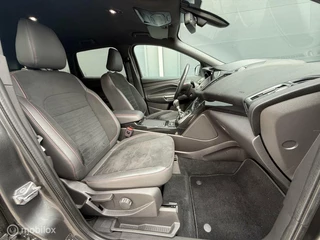 Ford Kuga Ford Kuga 1.5 EcoBoost ST Line LED/Naiv+/Trekhaak/Winterpakket - afbeelding nr 5