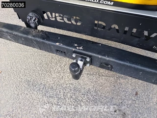 Iveco Daily Iveco Daily 35C14 Kipper Dubbel Cabine met Kist Dubbellucht 3,5t Trekhaak Airco Cruise Euro6 Tipper Benne Kieper 2m3 Airco Trekhaak Cruise control - afbeelding nr 8