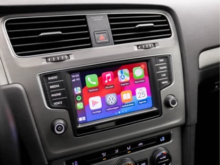 Volkswagen Golf Automaat (APPLE CARPLAY, NAVIGATIE, CLIMATE, TREKHAAK, SPORTSTOELEN, LM VELGEN, PARKEERSENSOREN, NIEUWE APK, CRUISE, NIEUWSTAAT) - afbeelding nr 8