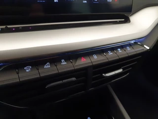 Škoda Octavia Škoda Octavia Combi 1.4 TSI 204pk DSG/AUT iV PHEV Business Edition Wegklapbare trekhaak, Camera - afbeelding nr 14