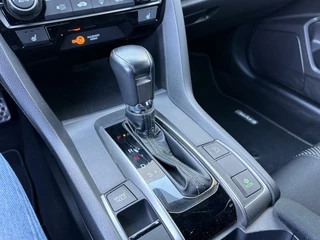 Honda Civic Honda Civic 1.0 i-VTEC Autom Cruise Led Carplay Camera 2018  Eerste Eigenaar Vol Opties Perfecte Staat - afbeelding nr 4