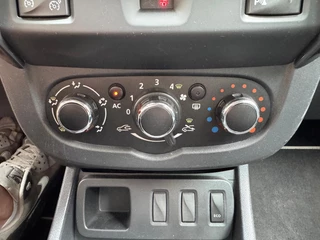 Dacia Duster Airco/Navi/Lichtmetalen velgen - afbeelding nr 23