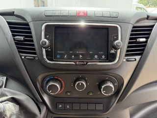 Iveco Daily Iveco Daily 35C18 3.0 L2H2 Airco Cruise Control 3,5 Tons Trekhaak 5-26 APK Lucht geveerde stoel - afbeelding nr 14
