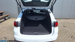 Opel Astra Opel Astra Sports Tourer 1.2 Edition Clima/Navi/Cruise - afbeelding nr 14
