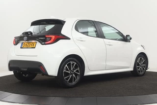 Toyota Yaris Toyota Yaris 1.5 Hybrid Dynamic | Camera | Adaptive cruise |  Carplay | Full LED | Keyless | Navigatie | Climate control | Bluetooth - afbeelding nr 25