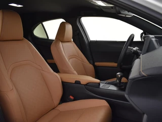 Lexus UX - afbeelding nr 26