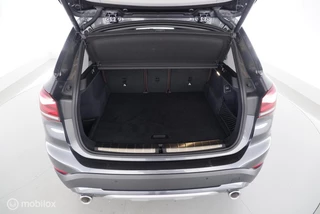 BMW X1 BMW X1 sDrive20i 192PK VDL Nedcar Edition led|leer|hud|cam|dab|lmv18 - afbeelding nr 21