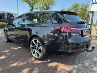 Opel Insignia Opel Insignia Sports Tourer 2.0 CDTI 140pk EcoFLEX Business+ Airco/ECC,Navigatie Zeer Nette Auto - afbeelding nr 2