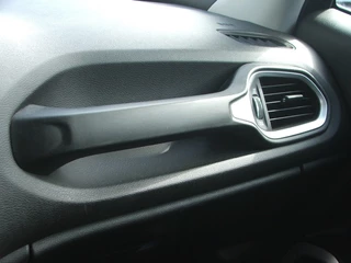 Jeep Renegade - afbeelding nr 16